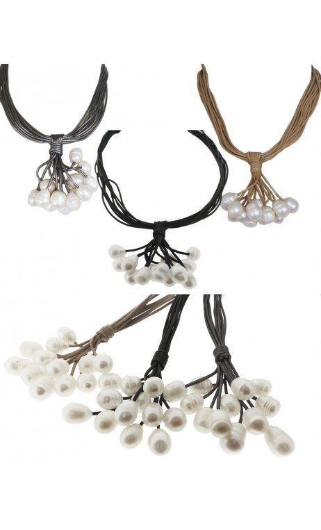 Collar Corto Con Racimo De Perlas