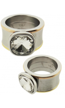 Anillo Con Zirconita Cuadrada